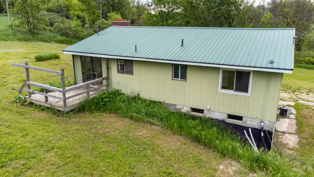 4035 N Comstock Avenue Denver Township MI 49421