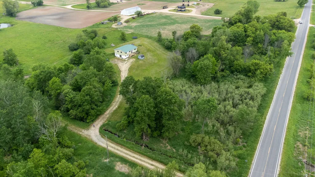 4035 N Comstock Avenue Denver Township MI 49421