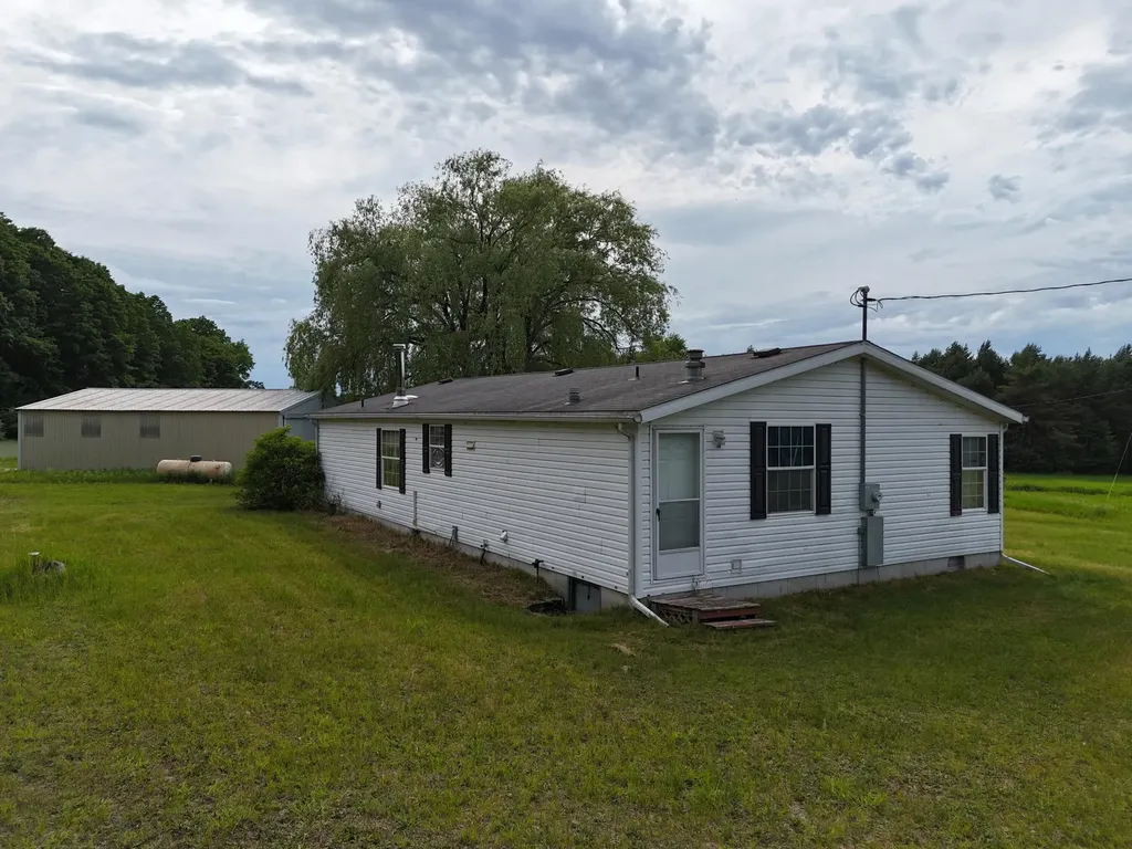 15450 Johnson Road Maple Grove Township MI 49645