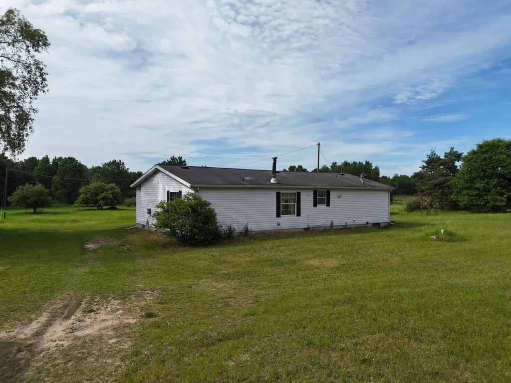 15450 Johnson Road Maple Grove Township MI 49645