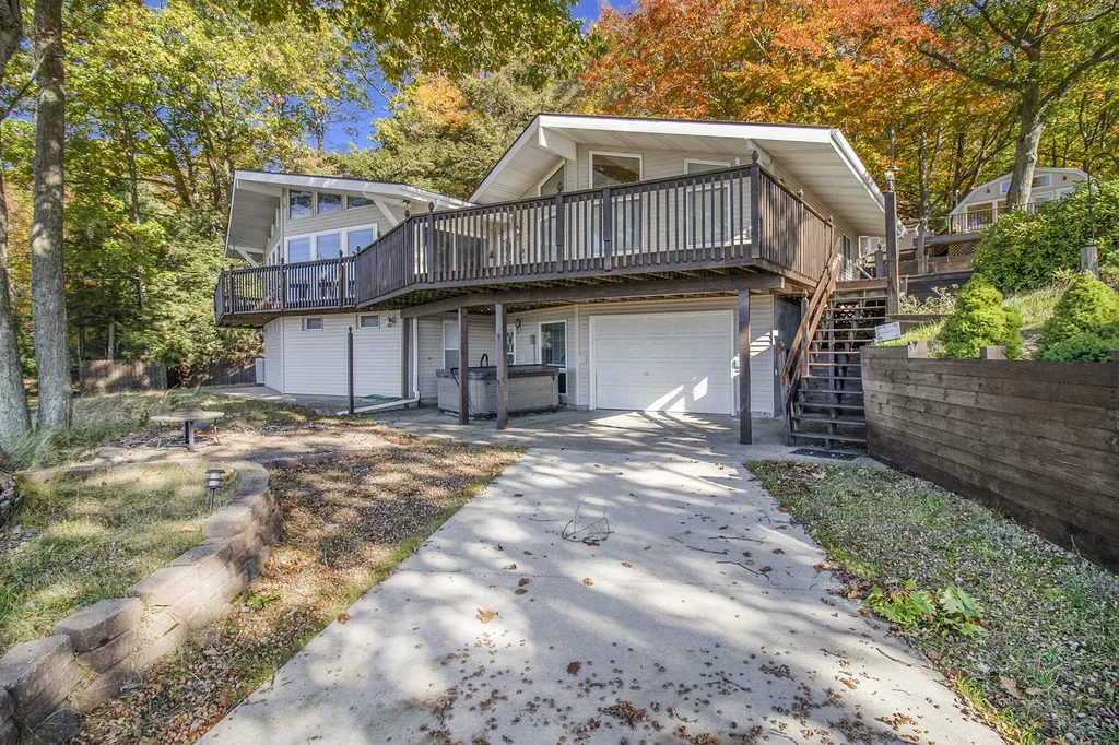 7320 Montgomery Boulevard Summit Township MI 49449