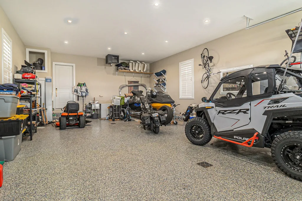 5407 W Sioux Road Pentwater Township MI 49449