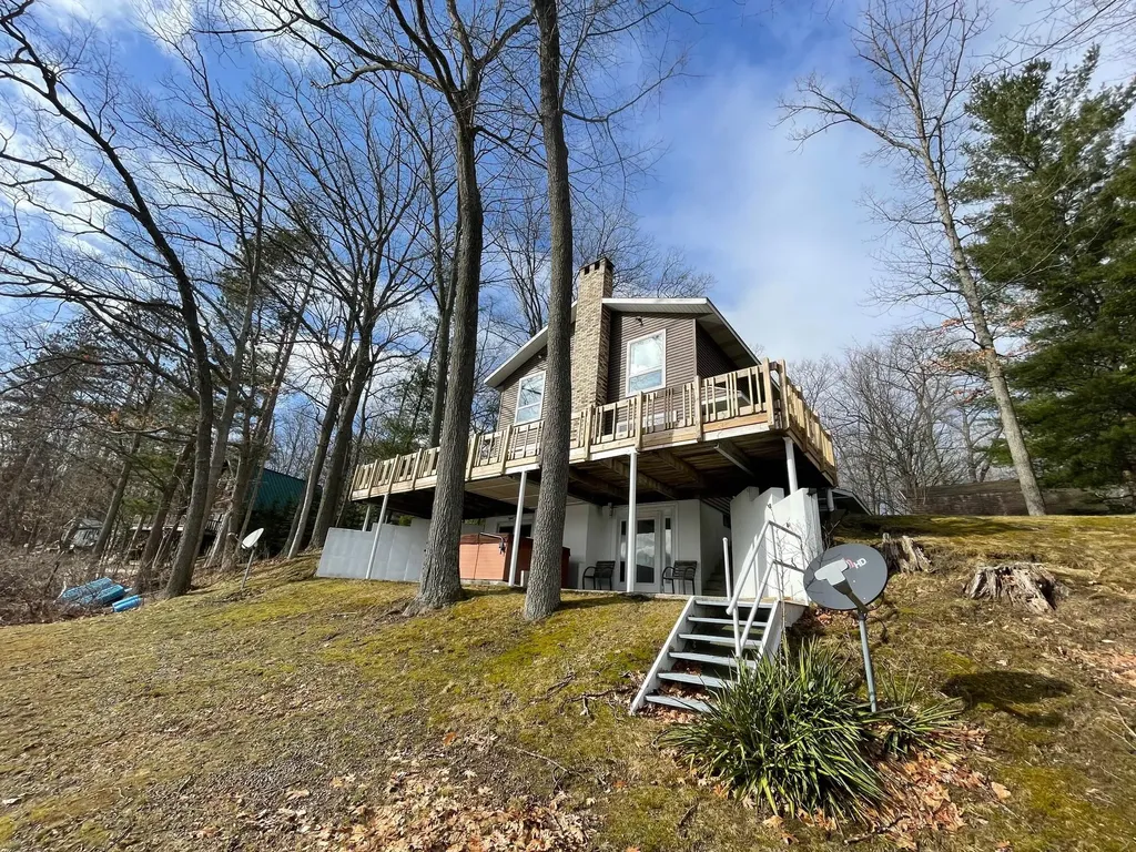 5235 N Waite Drive Sauble Township MI 49644
