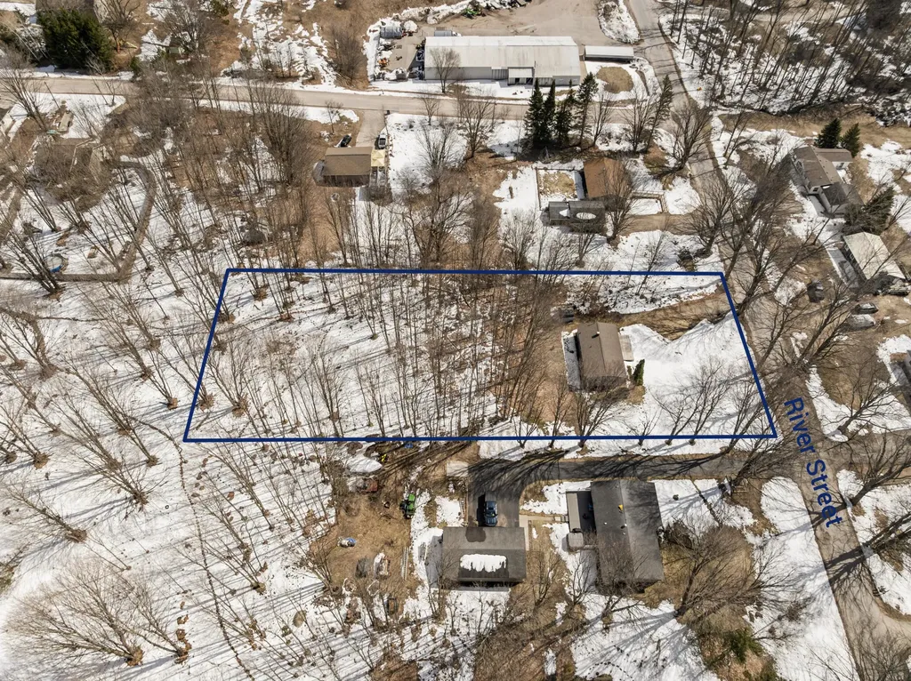 6856 River Street Unknown City MI 49616
