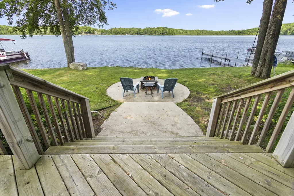 19116 Kenny Drive Unknown City MI 49307
