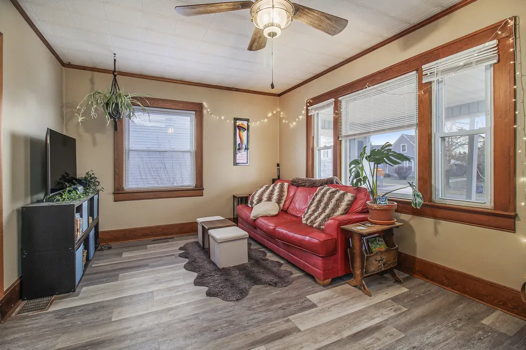 122 W State Street Scottville City MI 49454