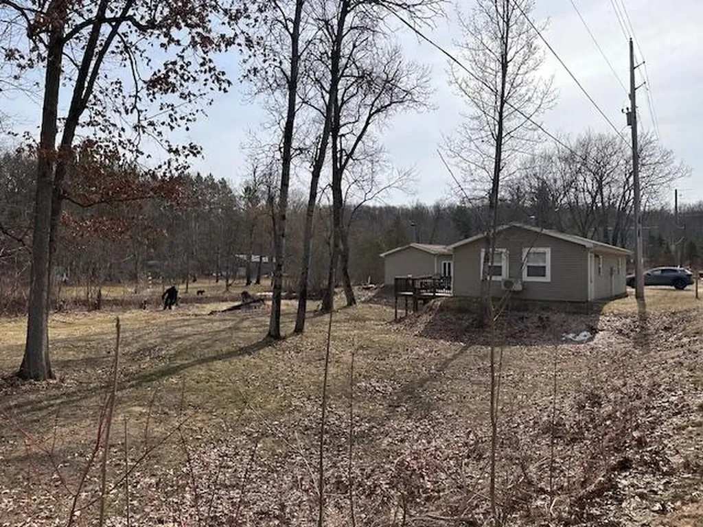 8034 N Johnson Road Elk Township MI 49644