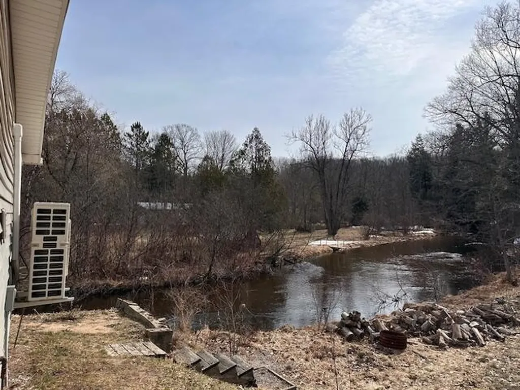 8034 N Johnson Road Elk Township MI 49644
