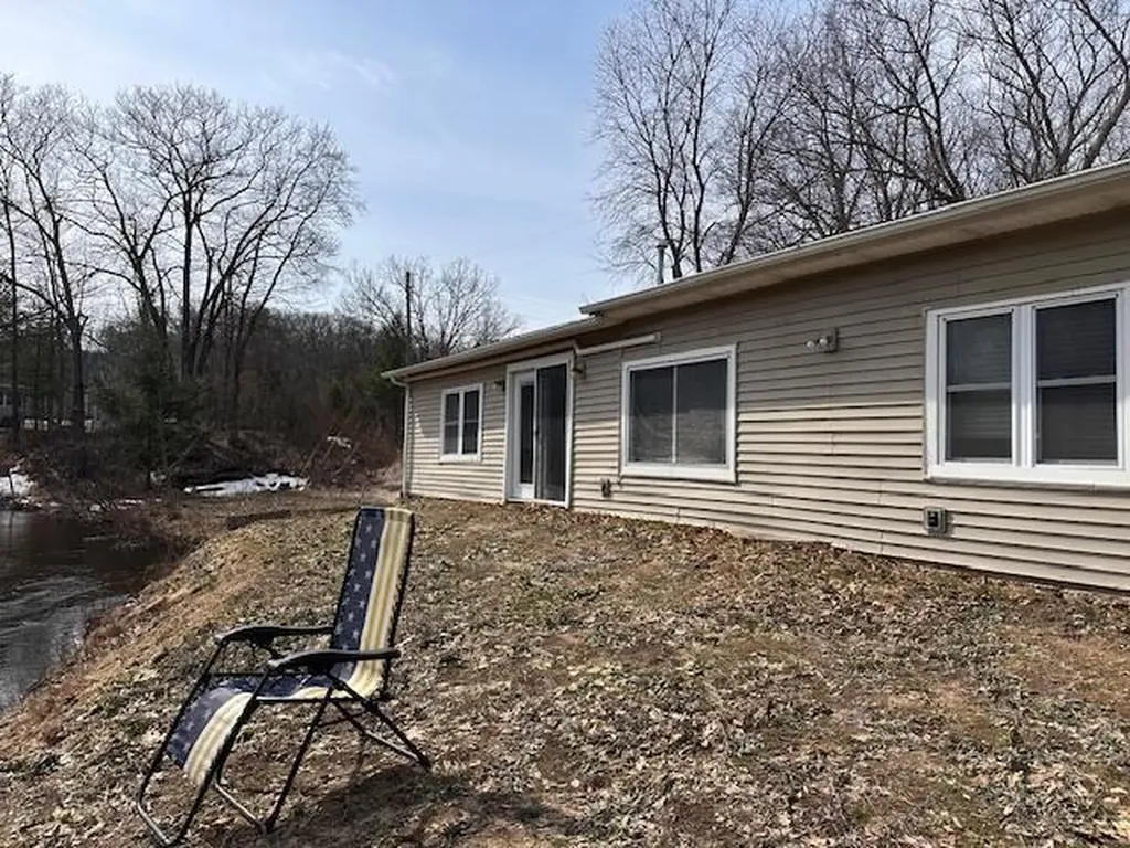 8034 N Johnson Road Elk Township MI 49644