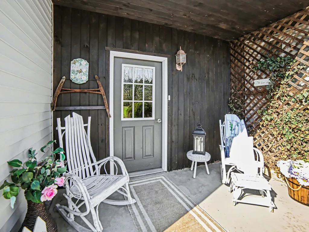 1799 E U.s. 10 Custer Township MI 49405