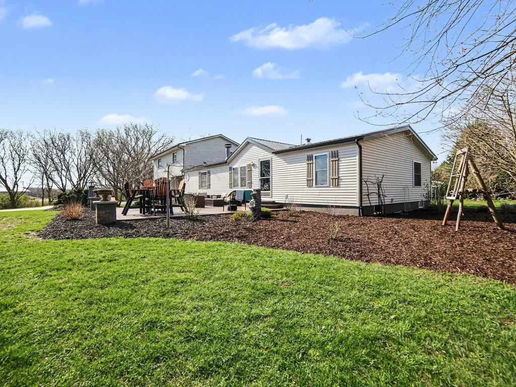 1799 E U.s. 10 Custer Township MI 49405