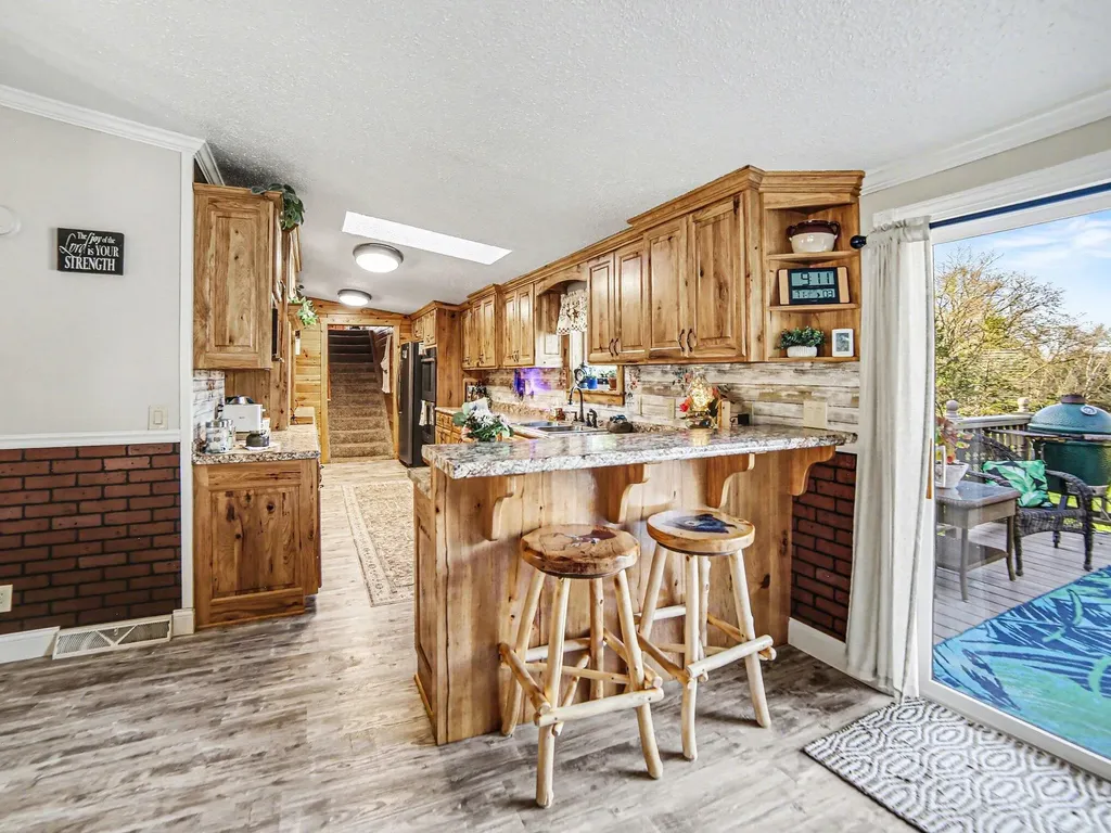 1799 E U.s. 10 Custer Township MI 49405