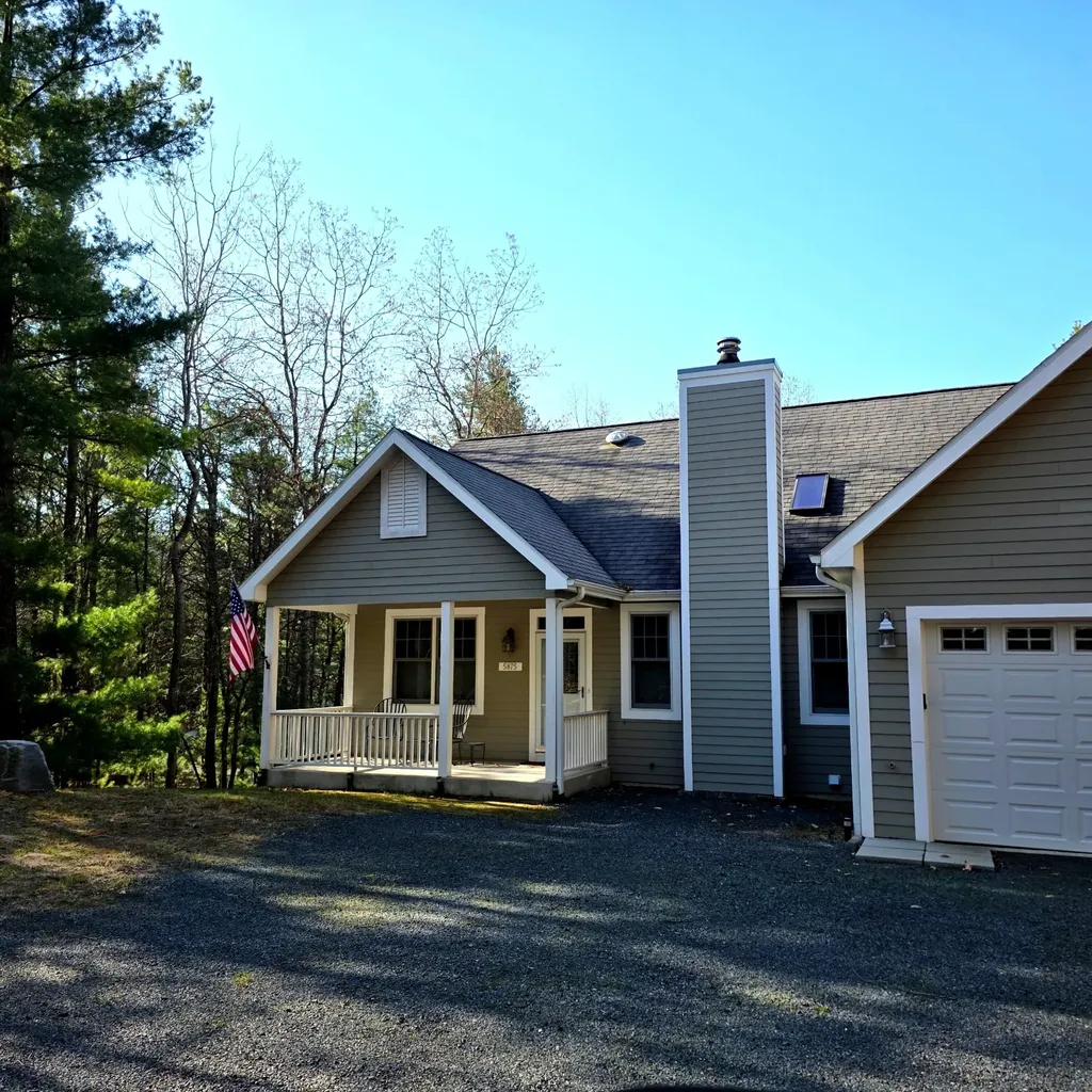 5875 W Michigan Avenue Pentwater Township MI 49449