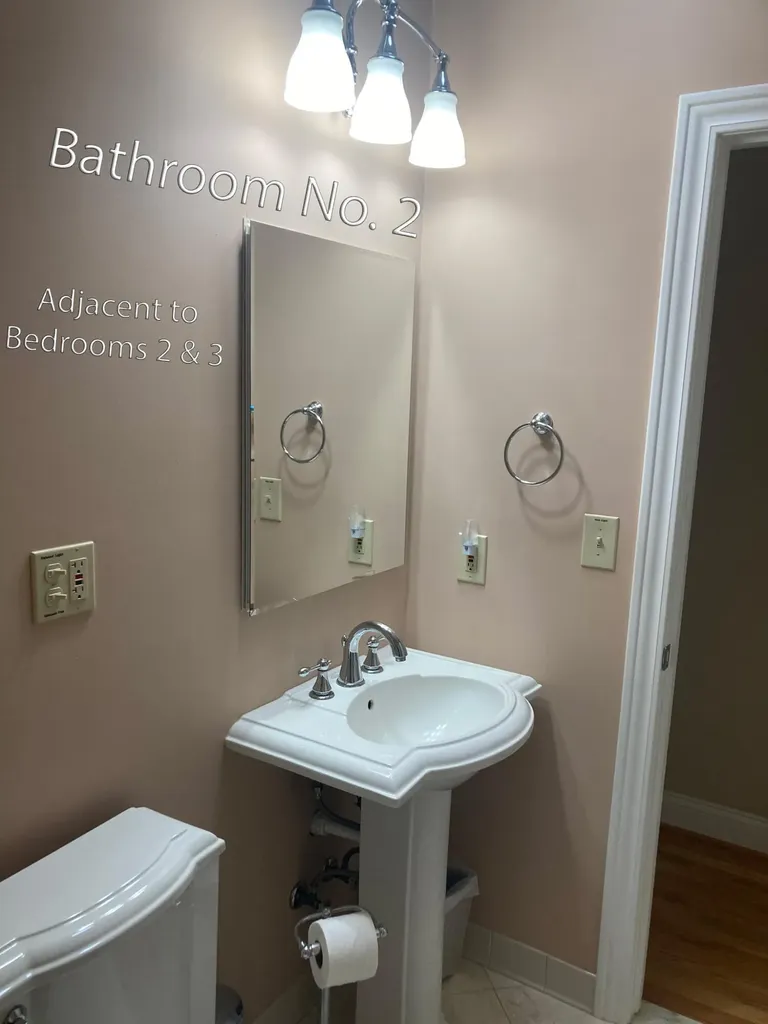 5875 W Michigan Avenue Pentwater Township MI 49449