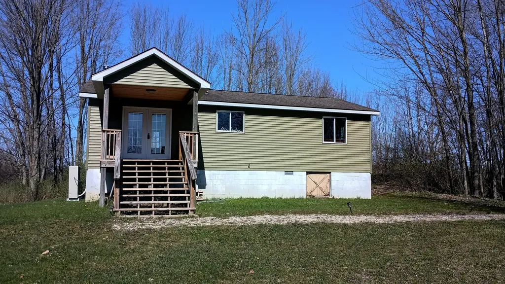 3607 E Hansen Road Custer Township MI 49405