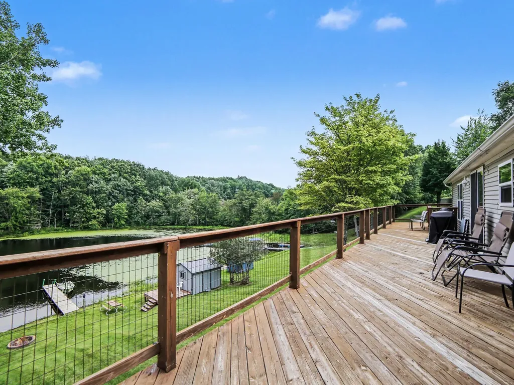 4664 S Eden Lake Road Eden Township MI 49405