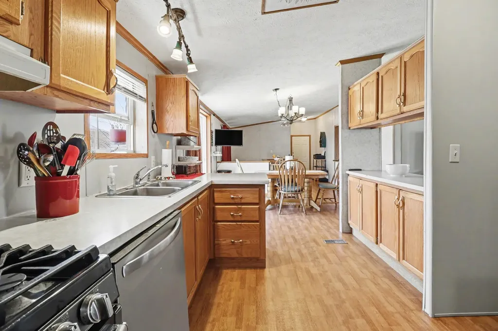 4664 S Eden Lake Road Eden Township MI 49405