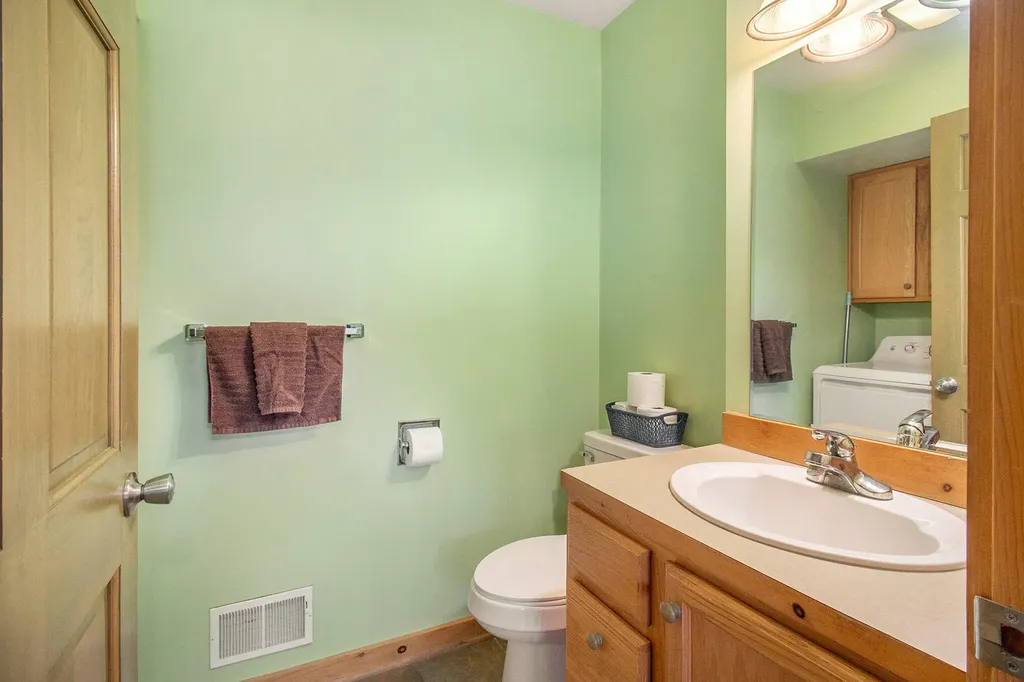 5293 W Monroe Road Pentwater Township MI 49449