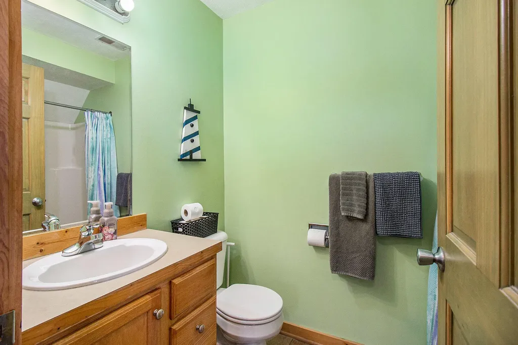 5293 W Monroe Road Pentwater Township MI 49449