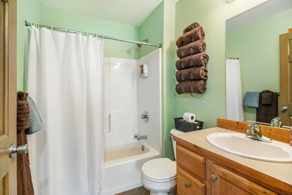 5293 W Monroe Road Pentwater Township MI 49449