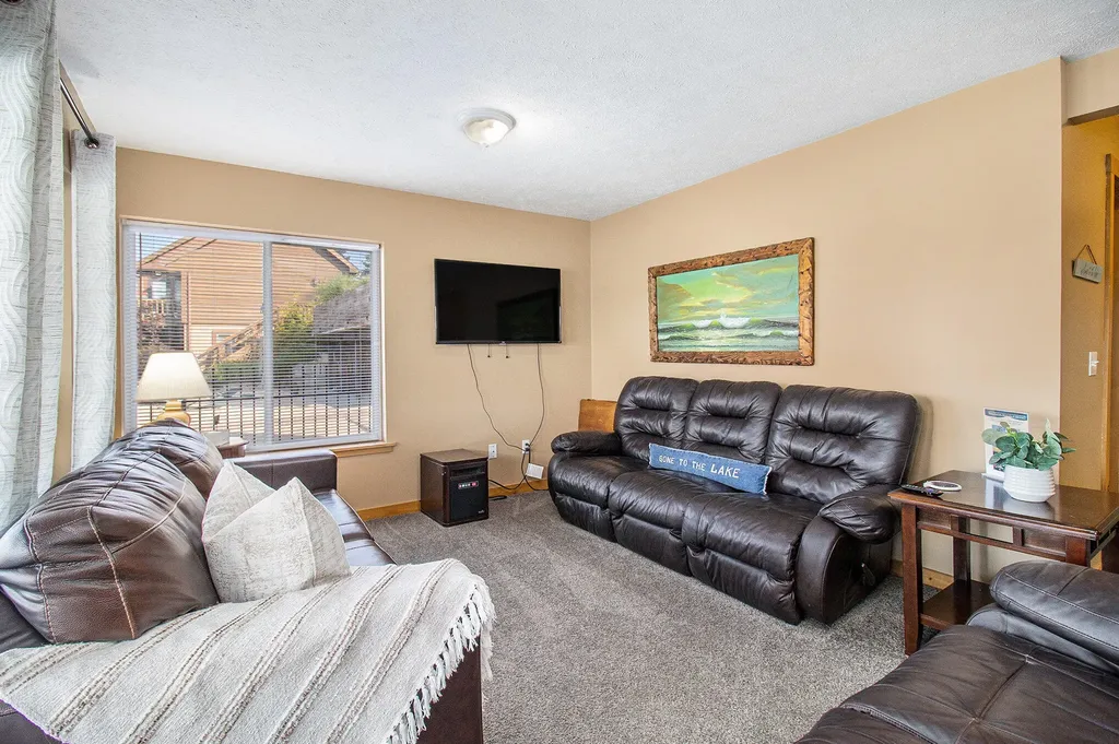 5293 W Monroe Road Pentwater Township MI 49449