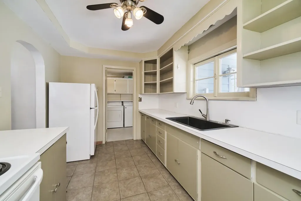 4990 Main Street Onekama Village MI 49675