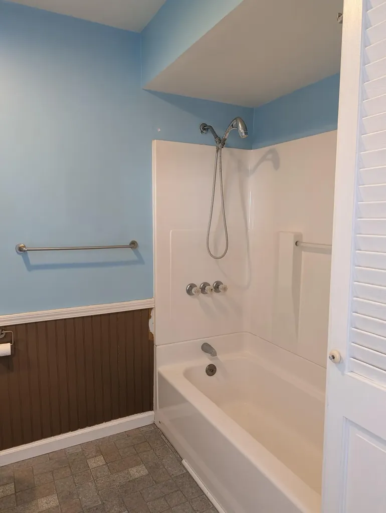 208 S Washington Avenue Ludington City MI 49431