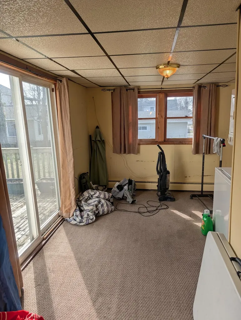 208 S Washington Avenue Ludington City MI 49431