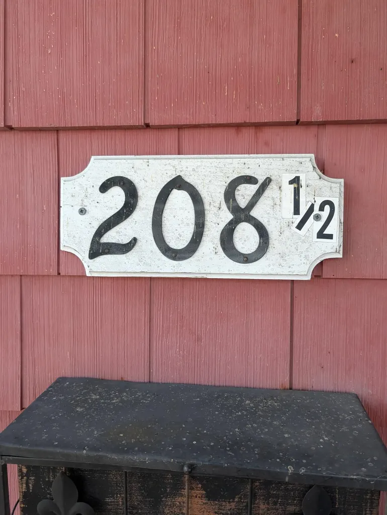 208 S Washington Avenue Ludington City MI 49431