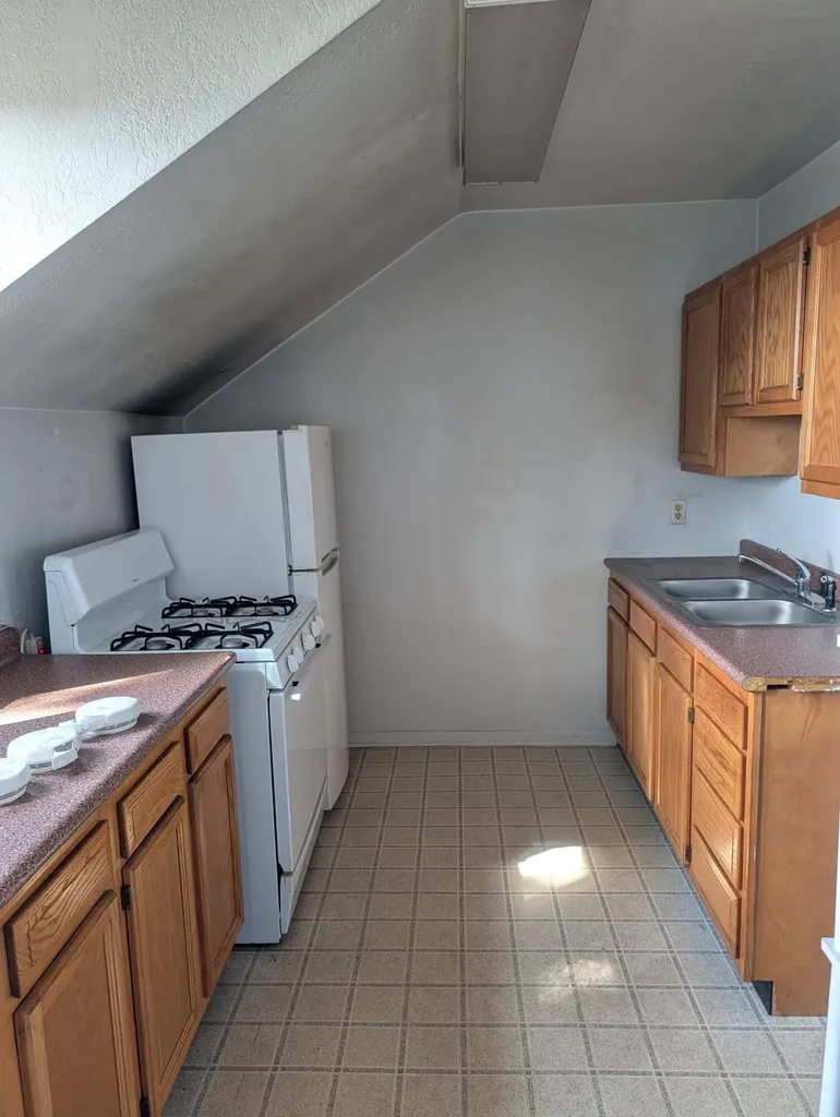 208 S Washington Avenue Ludington City MI 49431