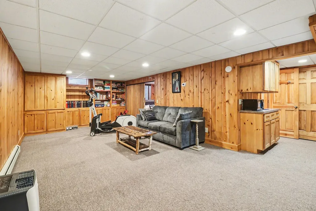1378 N Lendale Street Pere Marquette Charter Township MI 49431