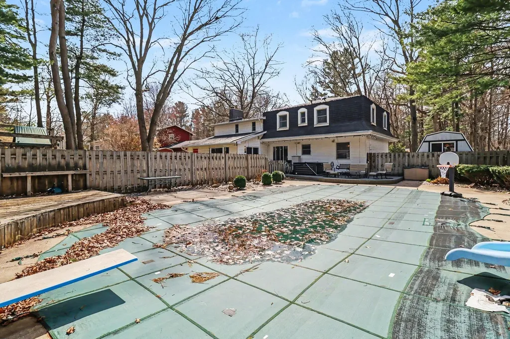 1378 N Lendale Street Pere Marquette Charter Township MI 49431