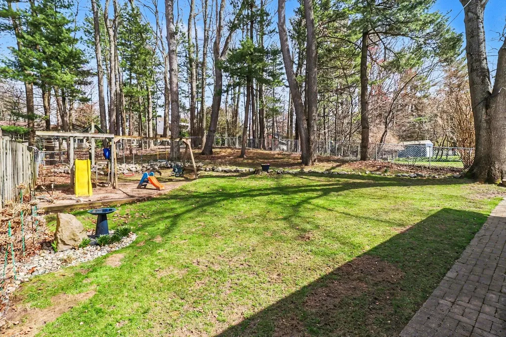 1378 N Lendale Street Pere Marquette Charter Township MI 49431