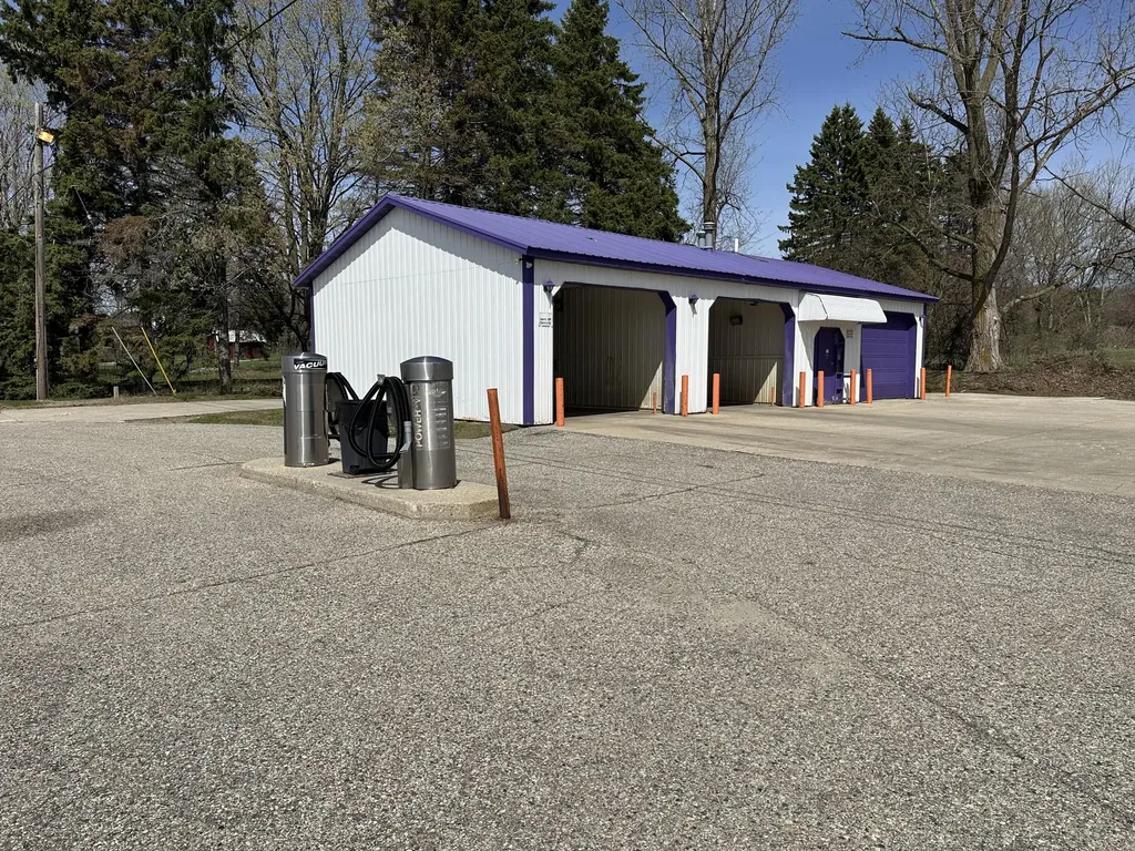 556 N State Shelby Village MI 49455