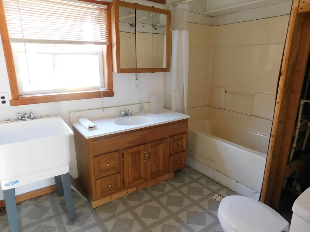 647 N Hart Road Norman Township MI 49689