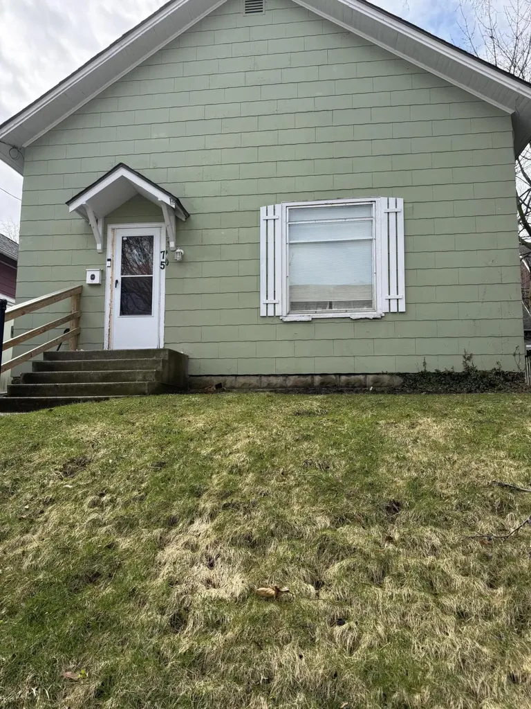 75 Filer Street Manistee City MI 49660