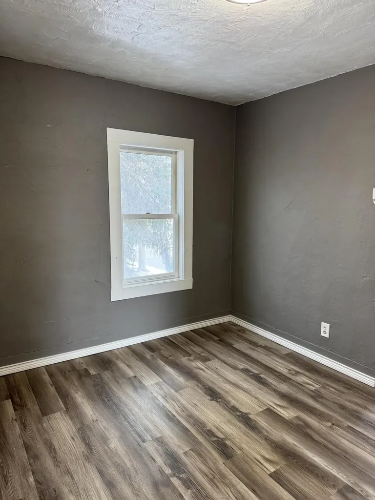 264 6th Avenue Manistee City MI 49660