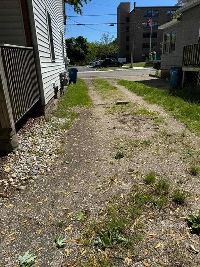 264 6th Avenue Manistee City MI 49660
