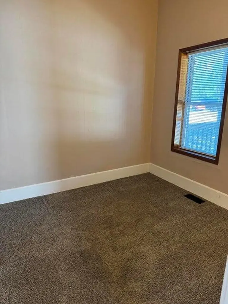 264 6th Avenue Manistee City MI 49660