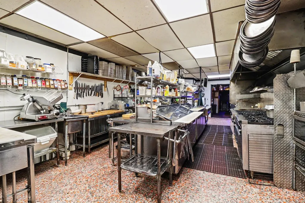 121 & 125 S James Street Ludington City MI 49431