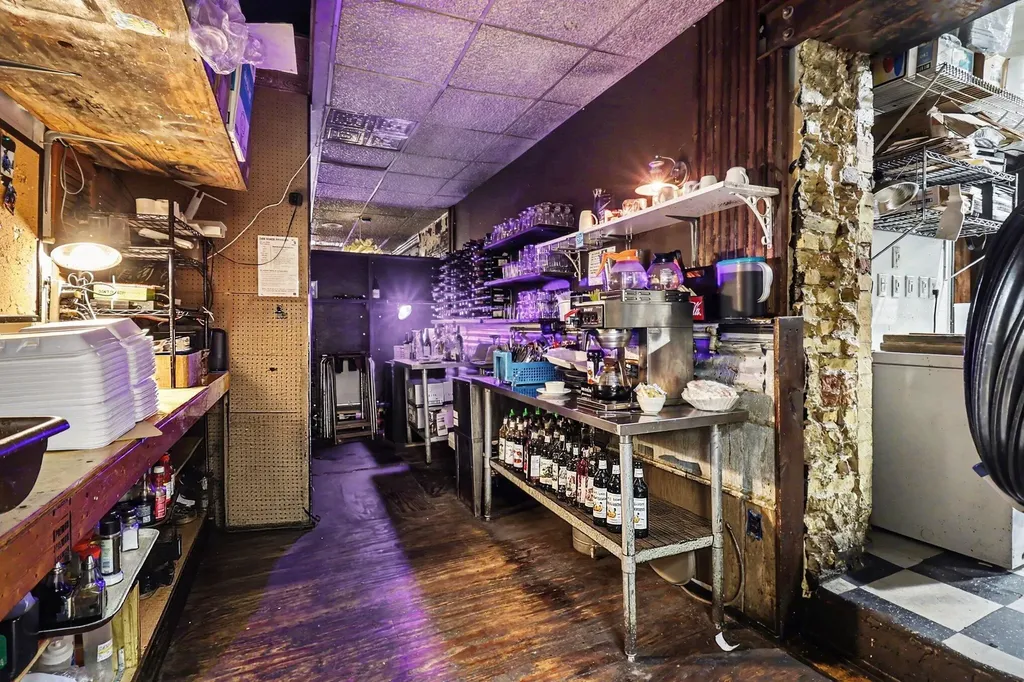 121 & 125 S James Street Ludington City MI 49431