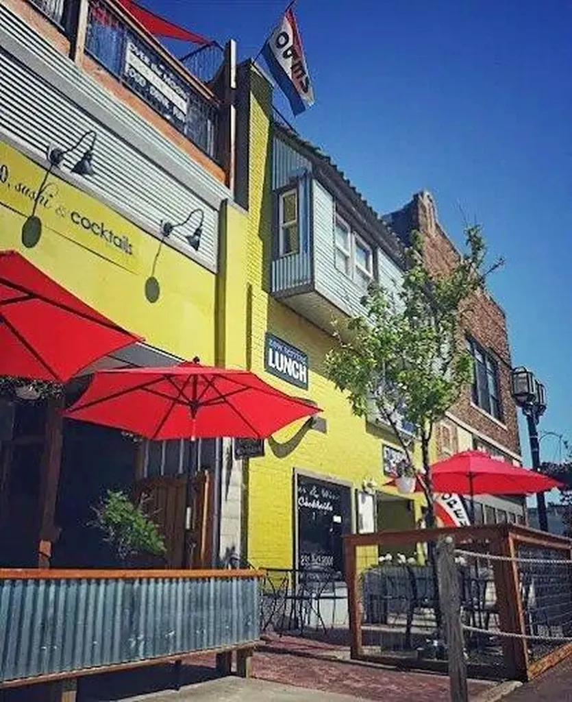 121 & 125 S James Street Ludington City MI 49431