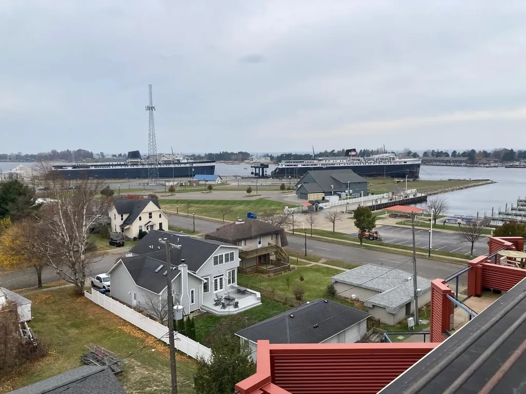 105 W Danaher Street Ludington City MI 49431
