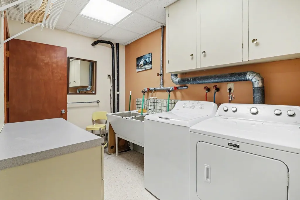 6302 E Interlochen Road Sheridan Township MI 49410