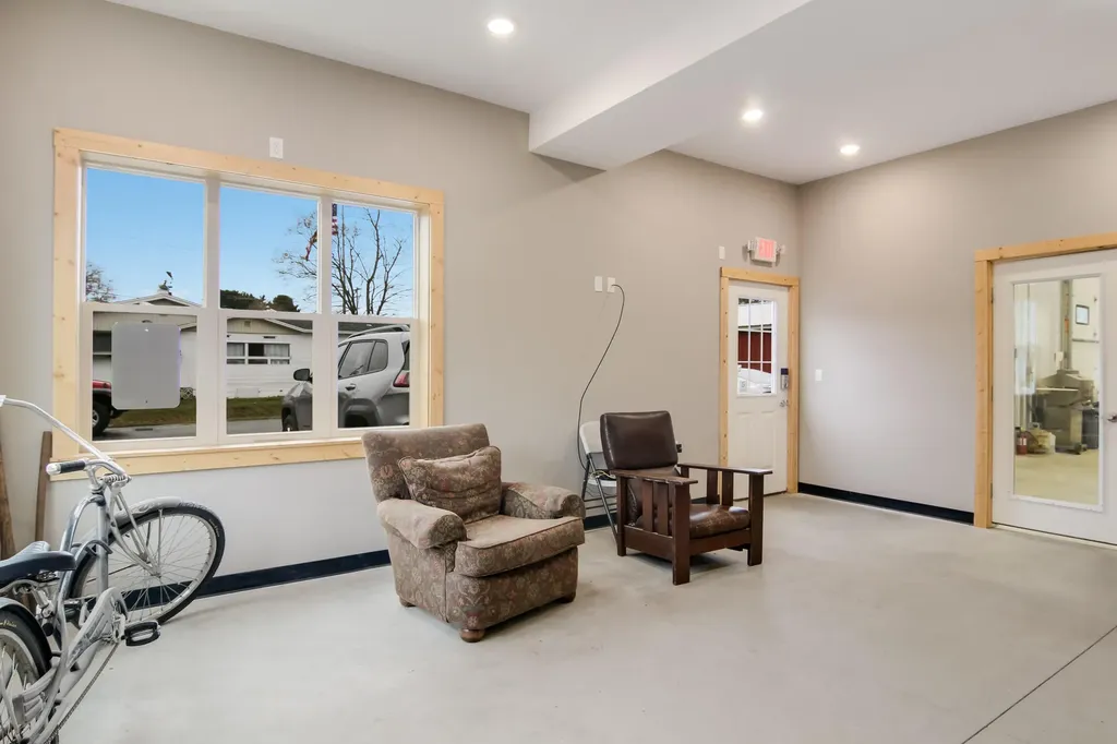 480 E Parkdale Avenue Manistee Township MI 49660