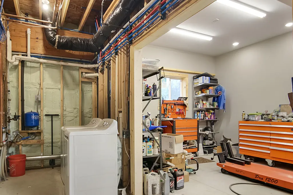 480 E Parkdale Avenue Manistee Township MI 49660
