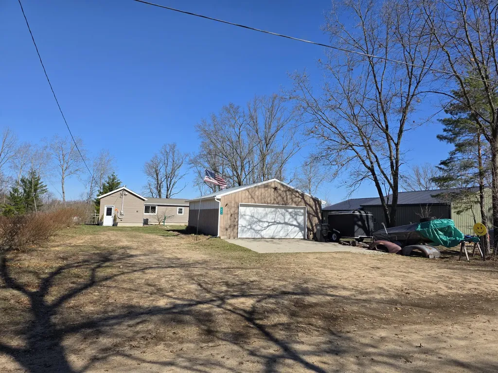 1471 E Beechwood Lane Everett Township MI 49349