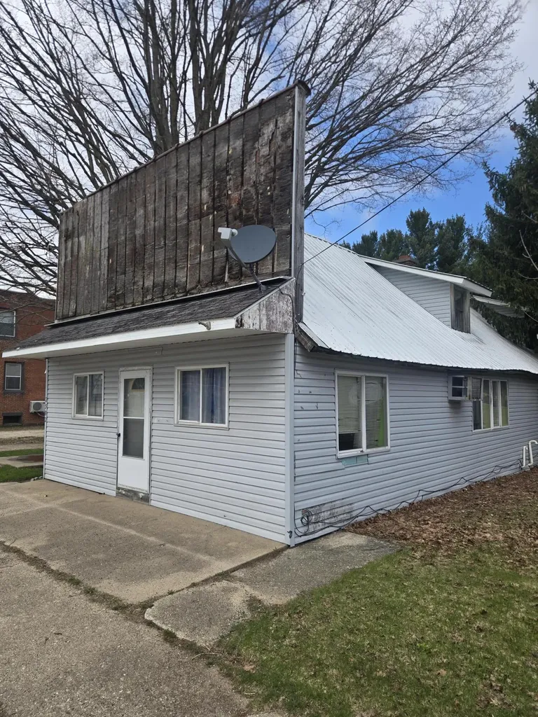 2582 E Michigan Street Free Soil Village MI 49411