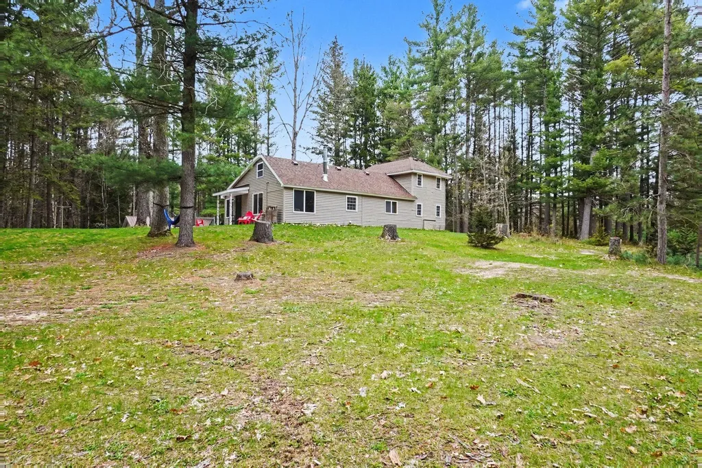 674 N Michigan Avenue Norman Township MI 49689