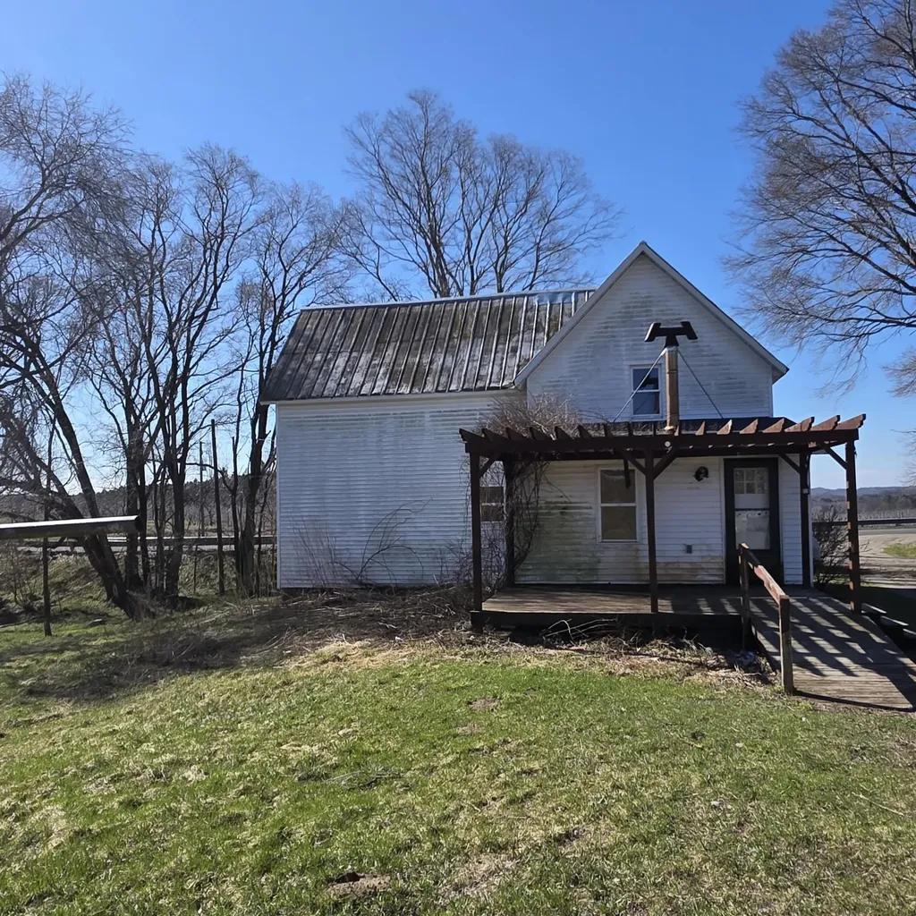 992 E Polk Road Elbridge Township MI 49420